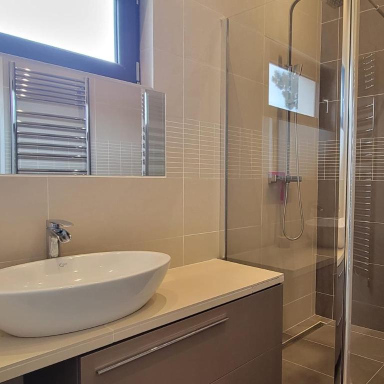 House 5p with garden in the heart of Saint-Raphaël - Ferienhaus - 18