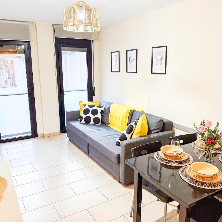 Joy Apartments - One-Bedroom Apartment - 4