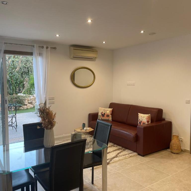 Appartement dans villa 4 personnes avec jacuzzi au calme - Appartement 1 Chambre - 14