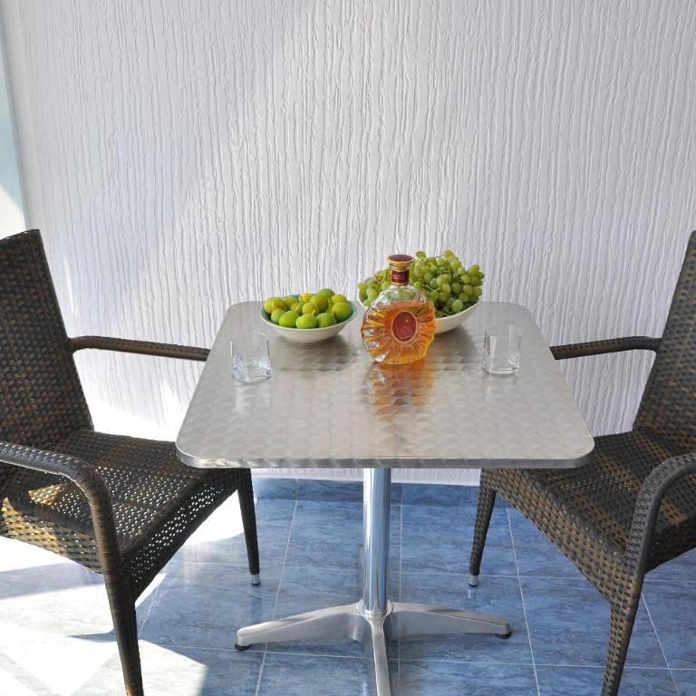 Apartment Bayer - Two-Bedroom Apartment - 9