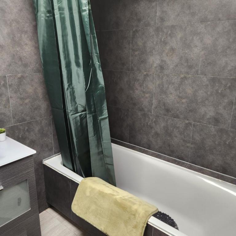 Ático Boutique con Piscina privada en el Solárium y Diseño Natural - Apartamento de 2 dormitorios - 11