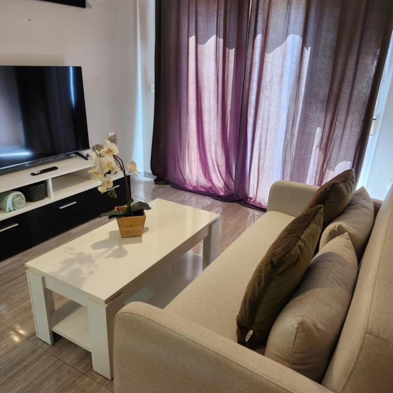 Ático Boutique con Piscina privada en el Solárium y Diseño Natural - Apartamento de 2 dormitorios - 17