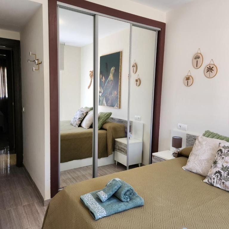 Ático Boutique con Piscina privada en el Solárium y Diseño Natural - Apartamento de 2 dormitorios - 50