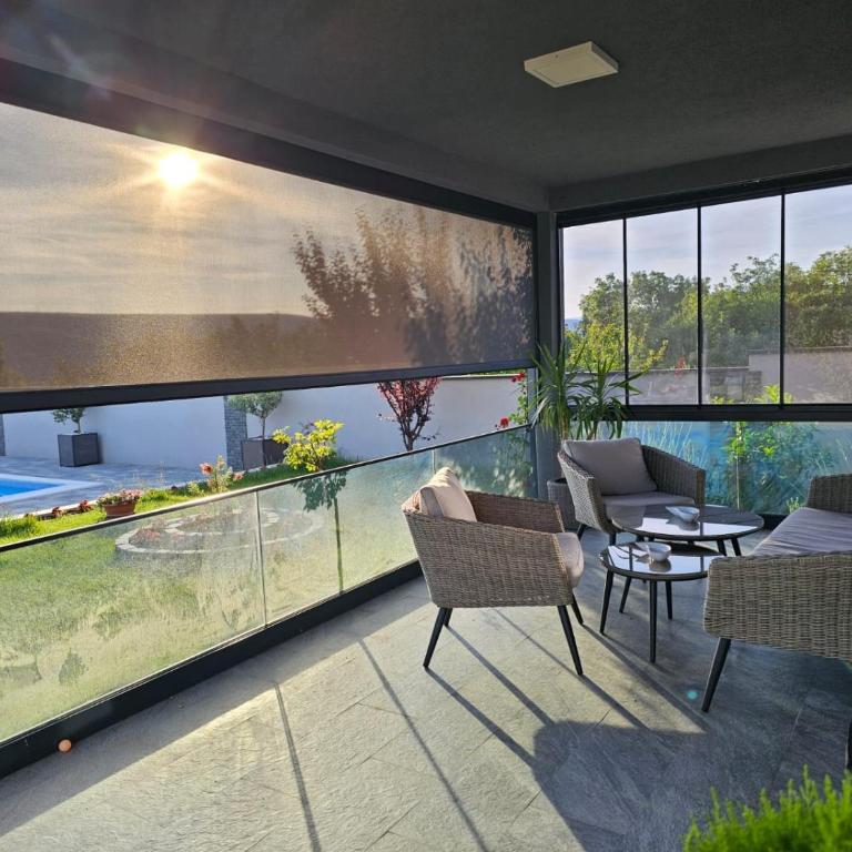 Villa Vukas - Two-Bedroom Villa - 10