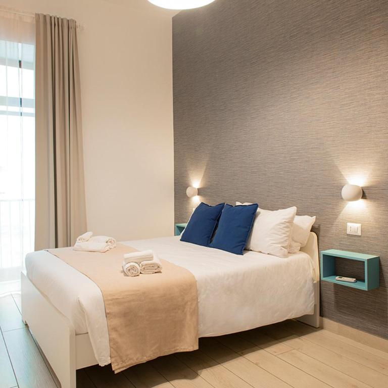 MIGLIO SACRO Suites - Camera Quadrupla con Balcone - 3