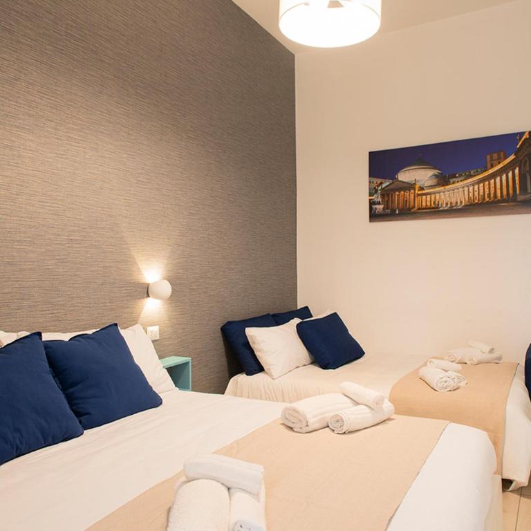 MIGLIO SACRO Suites - Camera Quadrupla con Balcone - 8