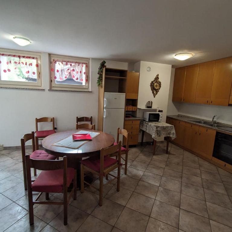 Cà da Nello - Appartamento con 2 Camere da Letto e con Vista Montagna - 8