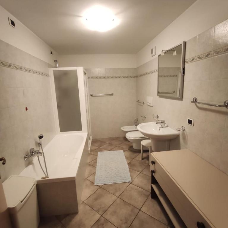 Cà da Nello - Appartamento con 2 Camere da Letto e con Vista Montagna - 11