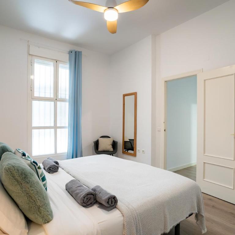Stay Unique Teatro Cervantes Street - Superior One-Bedroom Apartment with Balcony - 2