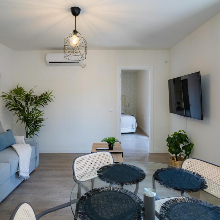 Stay Unique Teatro Cervantes Street - Apartment with View and Balcony - 14