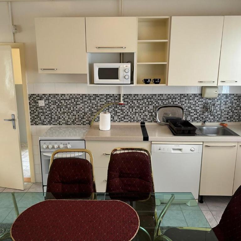 Apartments Biser Private free parking - Apartman sa 2 Spavaće Sobe - 2