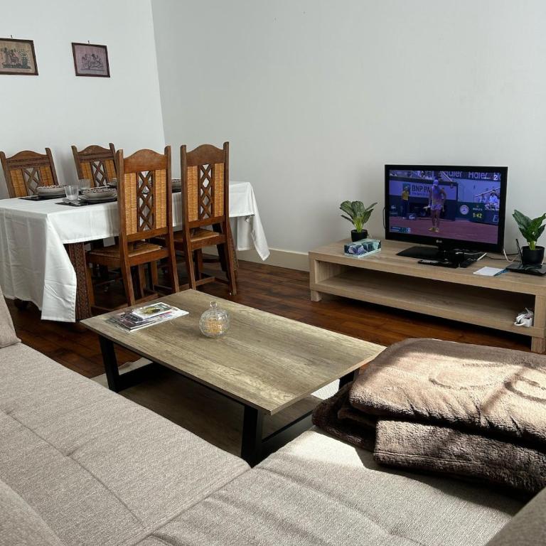 Appartement calme avec jardin - Apartamento de 2 dormitorios - 1