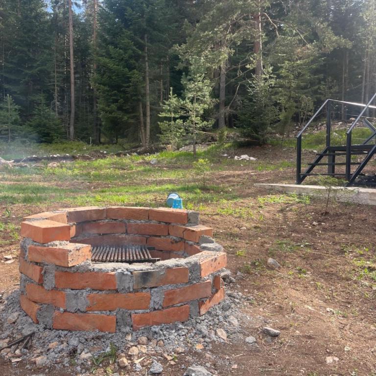 Alpine Lodge - Two-Bedroom House - 28