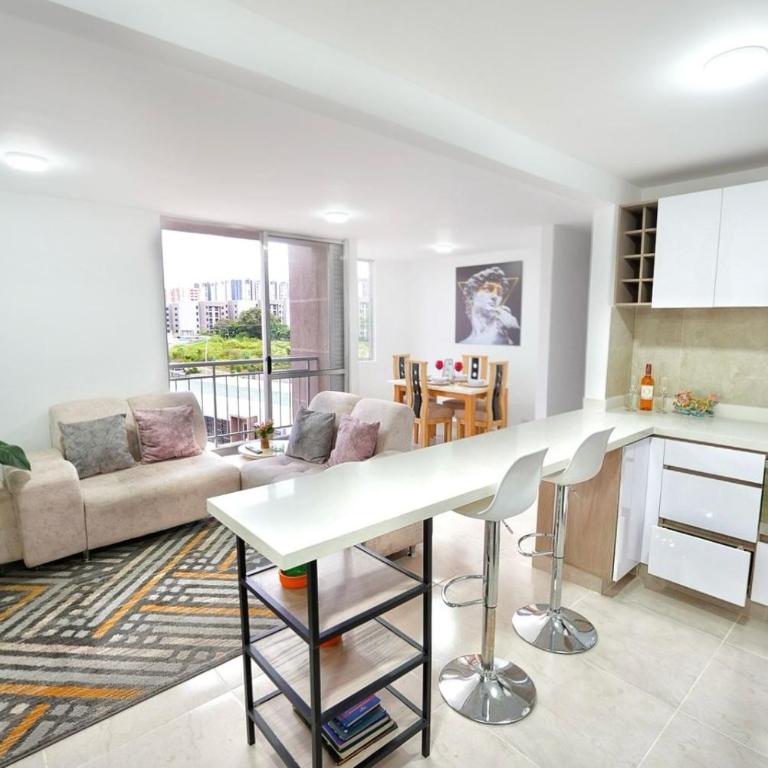 Apartamento con piscina - Apartamento de 3 dormitorios - 2