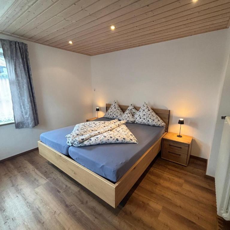 Café Chiemgau und Gästehaus - Maisonette-Apartment - 4