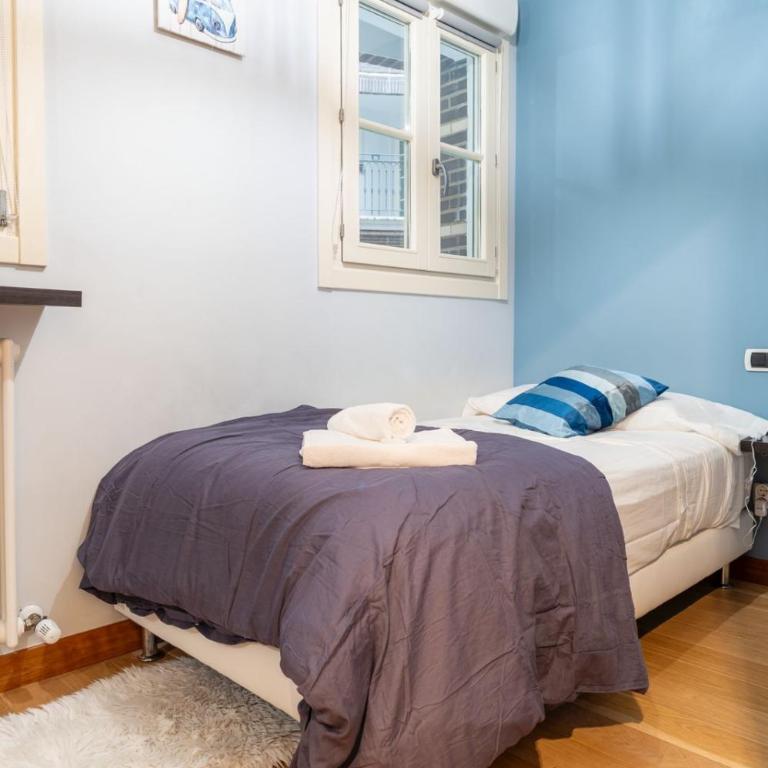 Bilbao Artklass - Three-Bedroom Apartment - 15