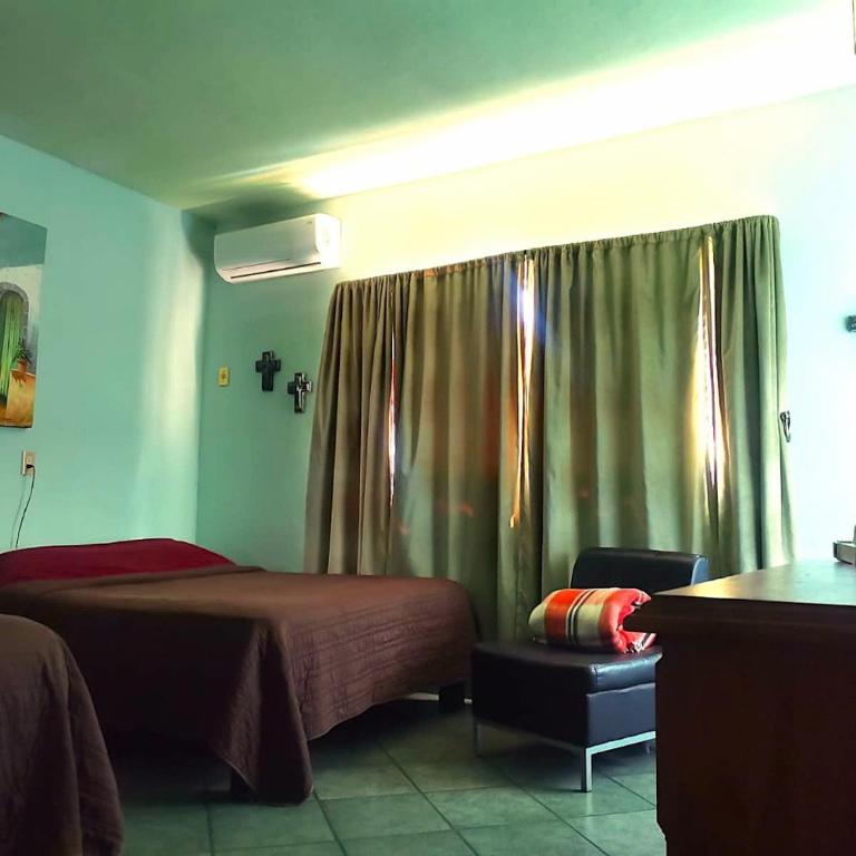 Casa de los Sueños - Three-Bedroom House - 3