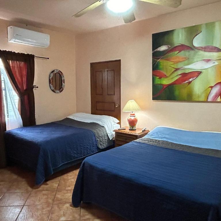 Casa de los Sueños - Three-Bedroom House - 6