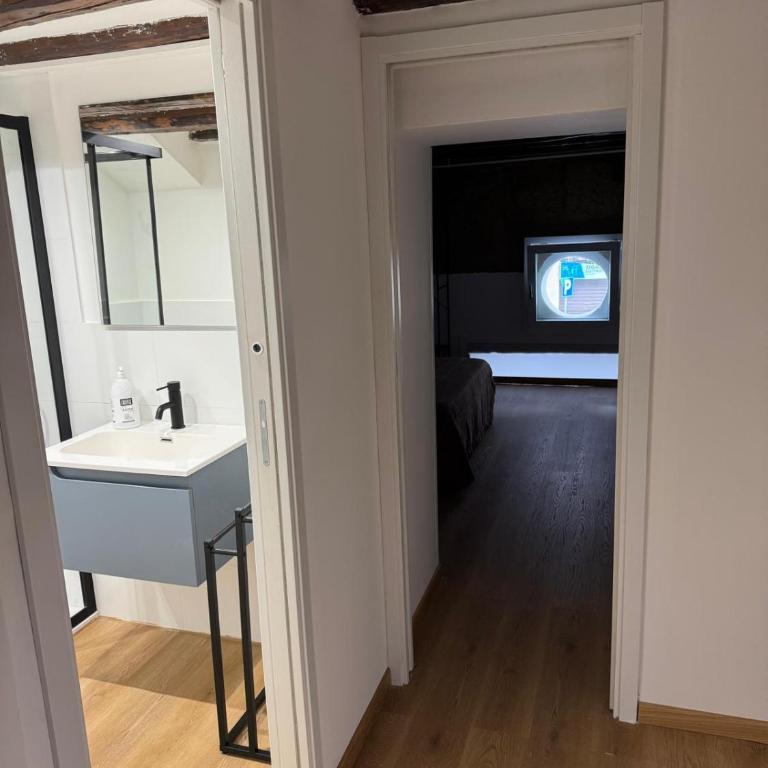 Sammartino Apartment - Two-Bedroom Apartment - 31