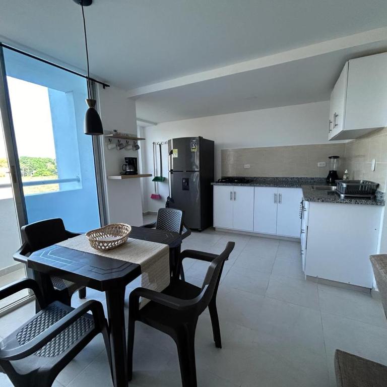 Apartamento Caribe Coveñas - Apartamento de 3 dormitorios - 1