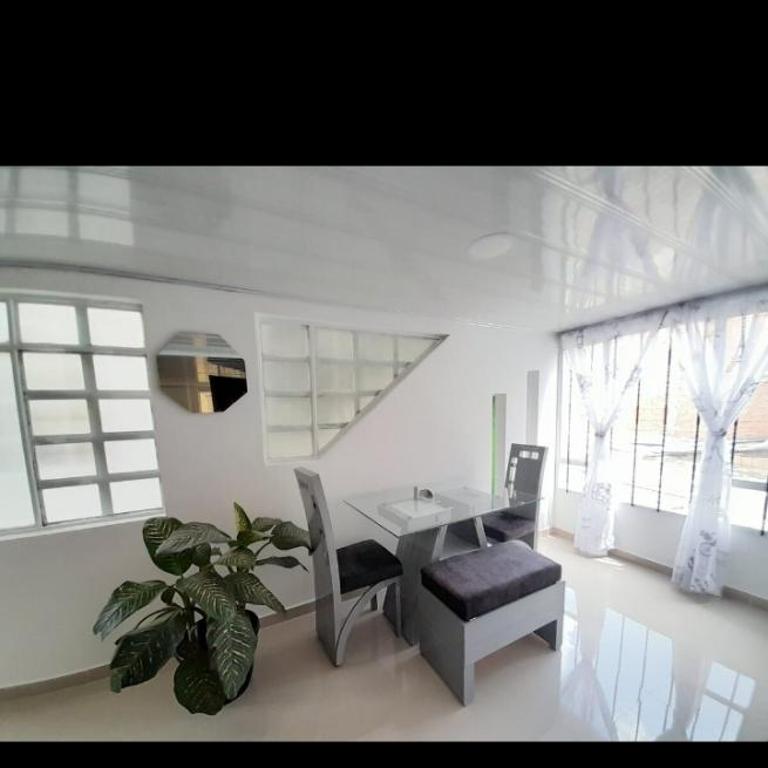 Cómodo - Apartamento de 2 dormitorios - 18