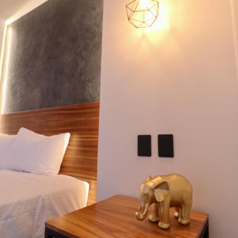 Palmas Luxury Apartment 106 - Two-Bedroom Apartment - 28