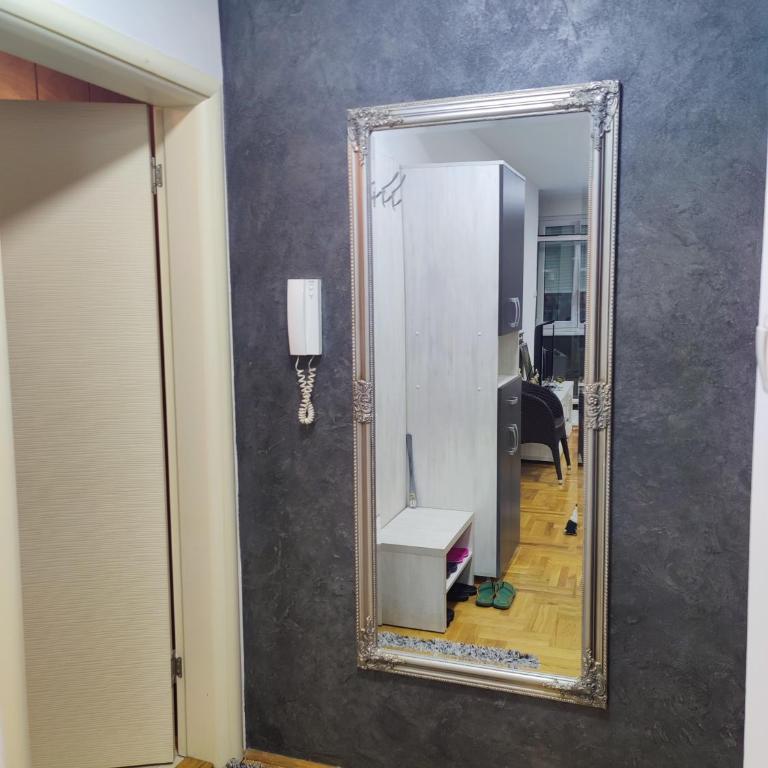 Lejla apartment - Superior Apartman sa 1 Spavaćom Sobom i Balkonom - 2