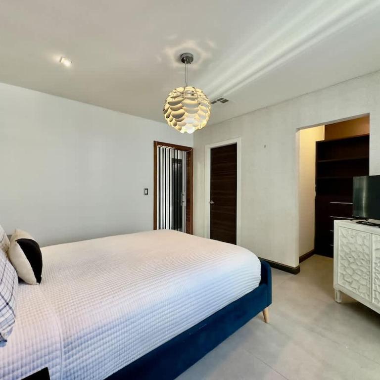 Aqua Tower 3BR-3BA Beachfront Condo in Playas de Tijuana - Suite - 4
