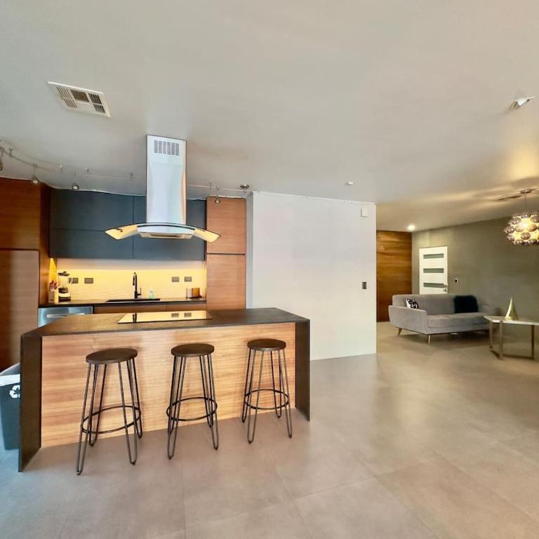 Aqua Tower 3BR-3BA Beachfront Condo in Playas de Tijuana - Suite - 21