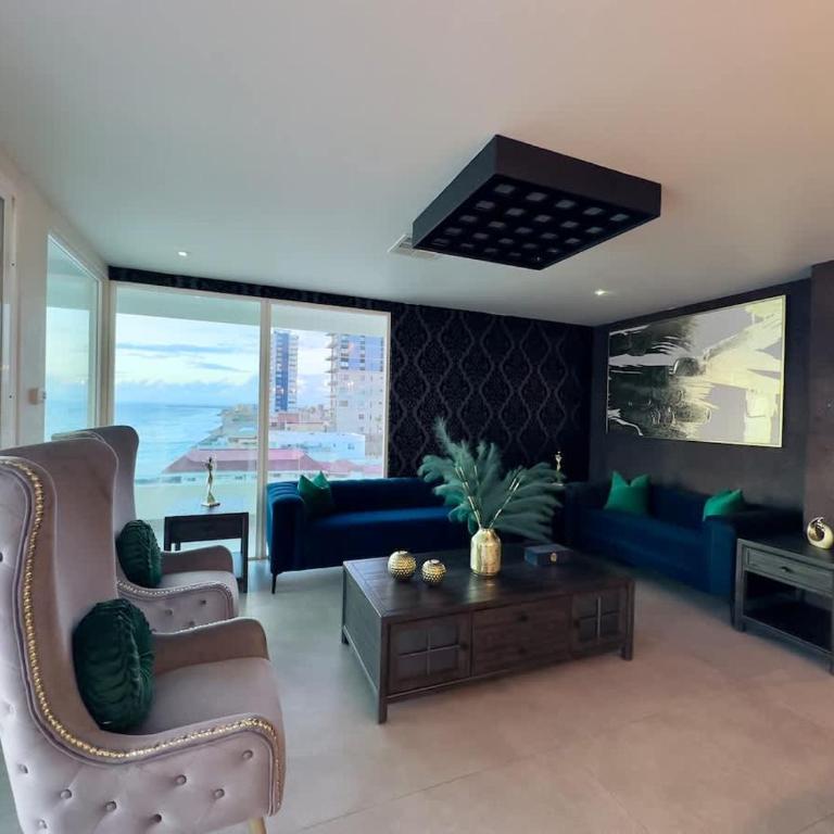 Aqua Tower 3BR-3BA Beachfront Condo in Playas de Tijuana - Suite - 29