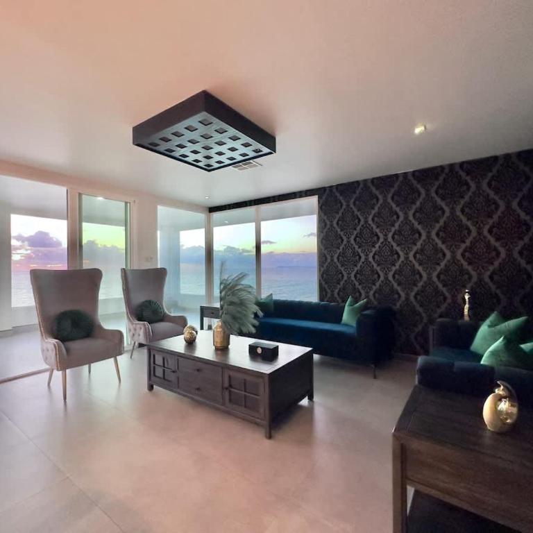 Aqua Tower 3BR-3BA Beachfront Condo in Playas de Tijuana - Suite - 31
