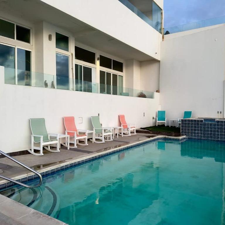 Aqua Tower 3BR-3BA Beachfront Condo in Playas de Tijuana - Suite - 35