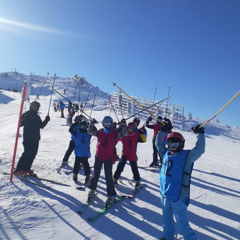 Ski Deki - Two-Bedroom Apartment - 32