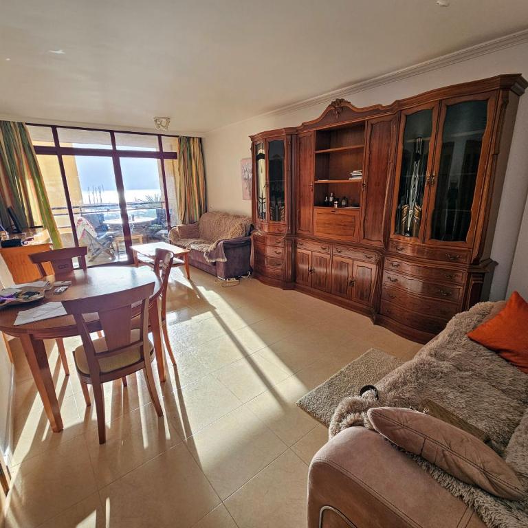 Ifach & Sea View Retreat Calp - Two-Bedroom Apartment - 4