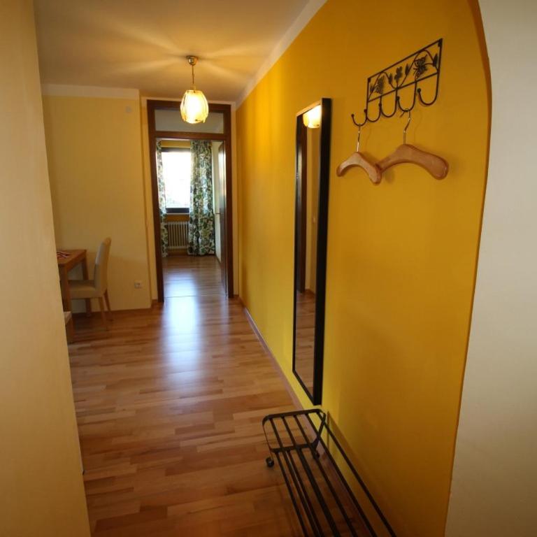 Speckhaus Ferienwohnungen - Apartment mit Balkon - 9