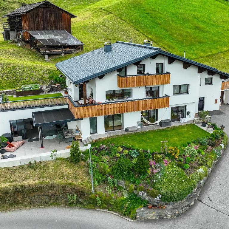 Spatla - Studio mit Bergblick - 2