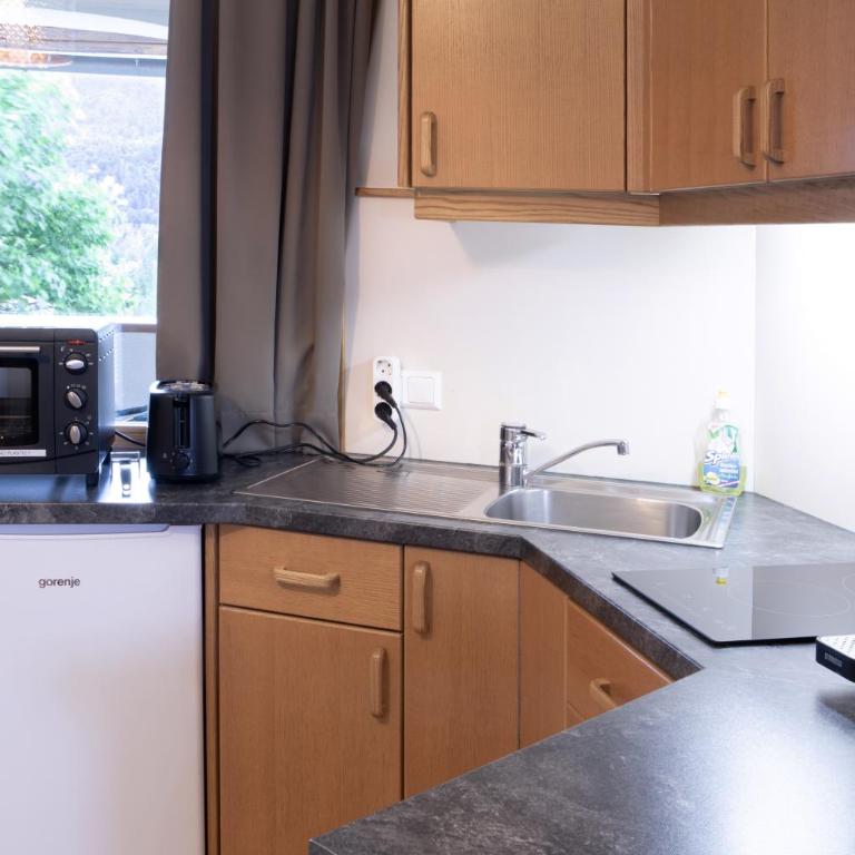 Ferienwohnungen Gabriel - Apartment mit 1 Schlafzimmer, Balkon und Meerblick - 8