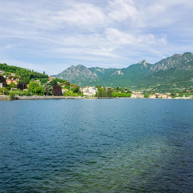 Lecco 1 - Vista Lago - A due passi dal centro - Appartamento con 1 Camera da Letto - 48