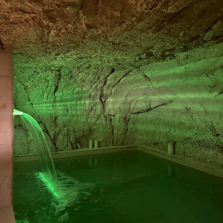 Cave Luxury Suite - Appartamento con 1 Camera da Letto - 1