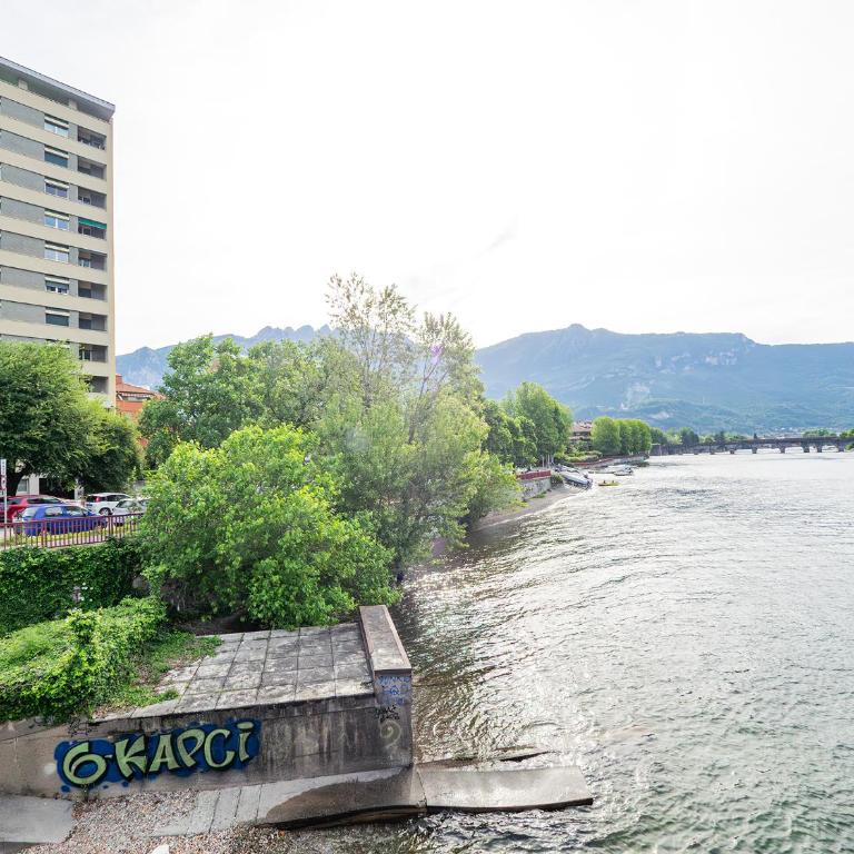 Lecco 1 - Vista Lago - A due passi dal centro - Appartamento con 1 Camera da Letto - 57