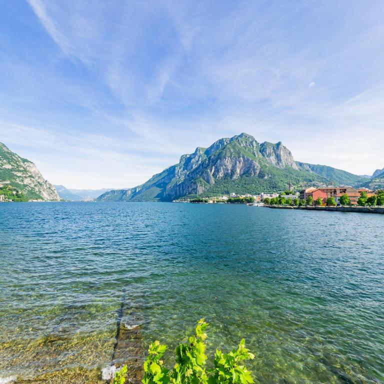 Lecco 1 - Vista Lago - A due passi dal centro - Appartamento con 1 Camera da Letto - 56