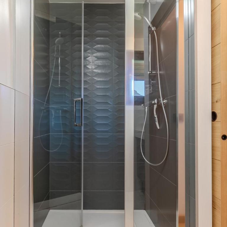 Appartement avec superbe vue montagne - Two-Bedroom Apartment - 9