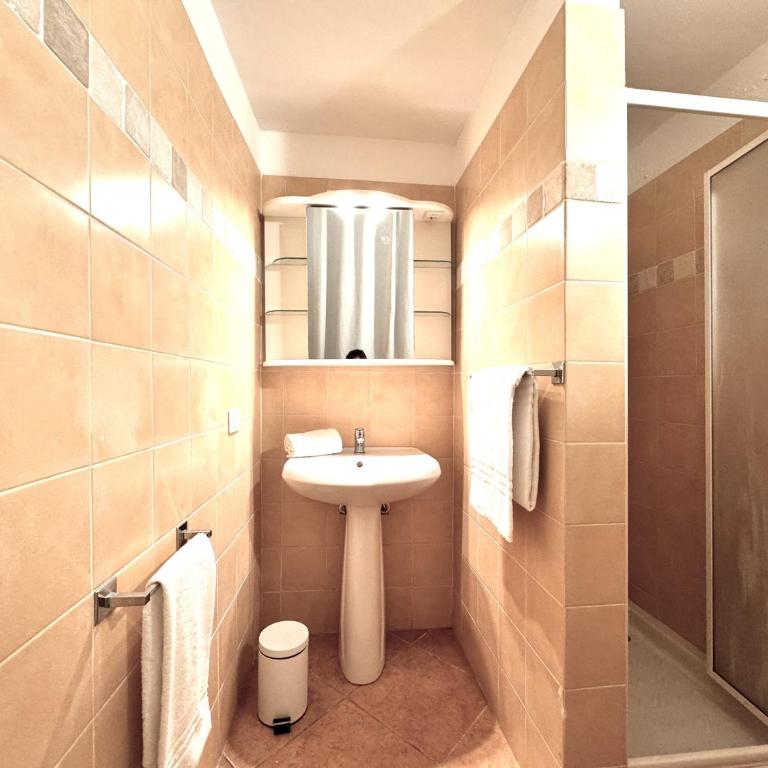 Abbadia Panoramic Terrace - Appartamento Premium con 3 Camere da Letto - 25