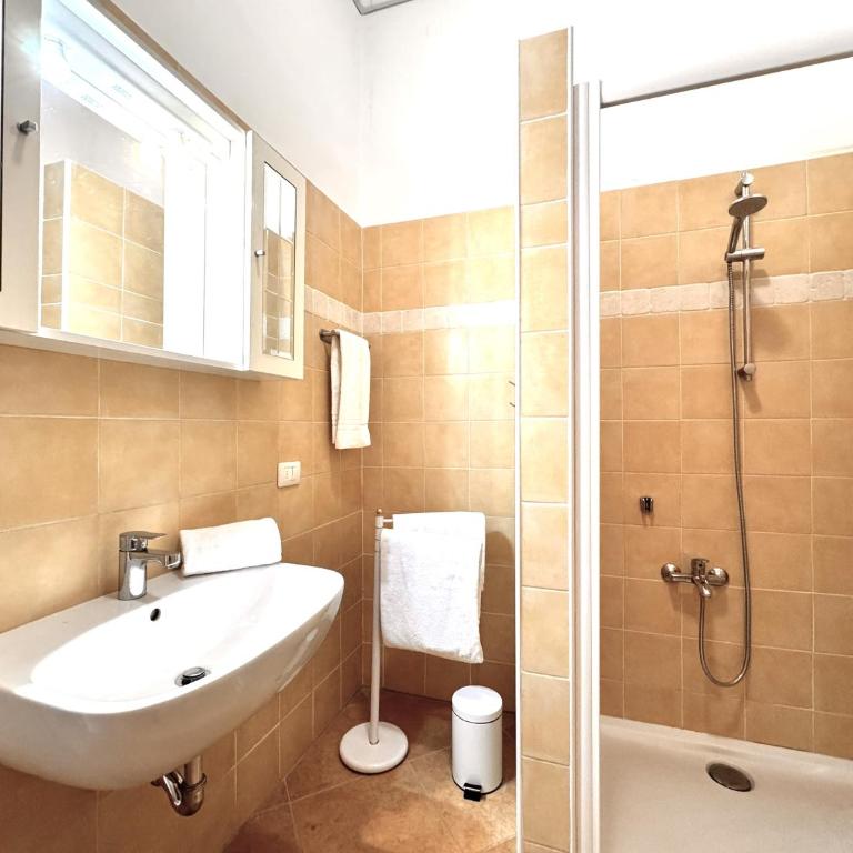 Abbadia Panoramic Terrace - Appartamento Premium con 3 Camere da Letto - 34