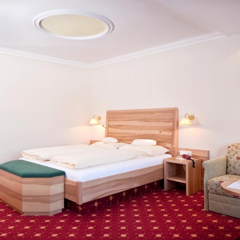 Kirchenwirt - Doppelzimmer mit Bergblick - 4