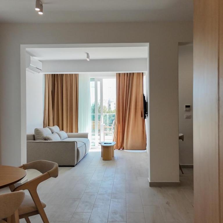 Alpesa Apartments - Two-Bedroom Apartment - 10
