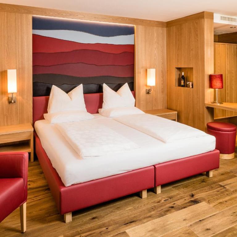 Hotel Hasslhof - Deluxe Double Room - 3