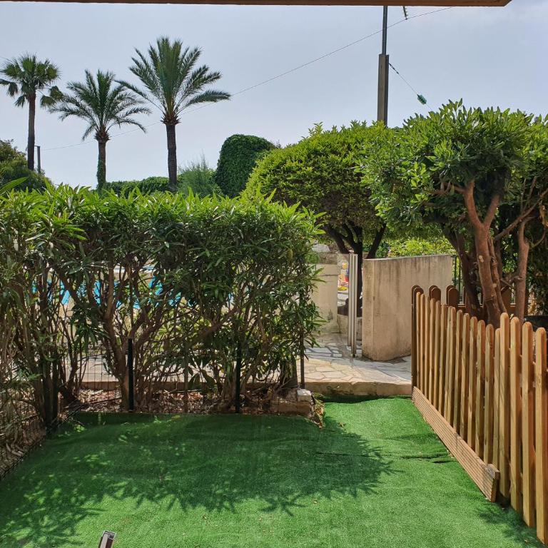 Agréable appartement dans une résidence de vacances avec terrasse et 2 piscines, au bord de la Plage du Midi - Appartement 1 Chambre - 9