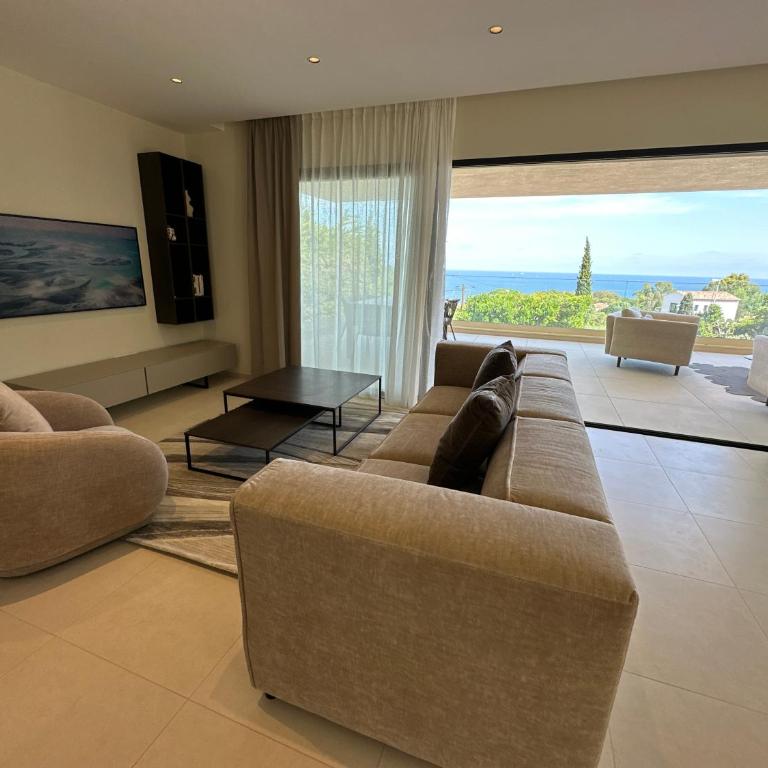 Villa Les Issambres, piscine débordement, vue mer - Villa - 5