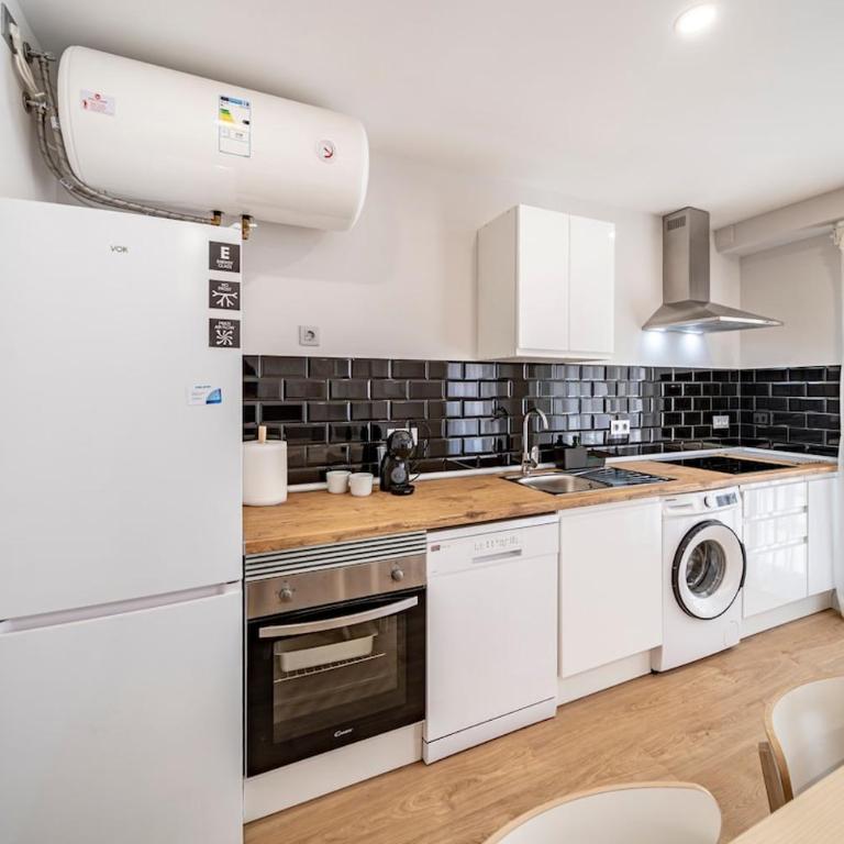 Casa Condesa 11 - Two-Bedroom Apartment - 42